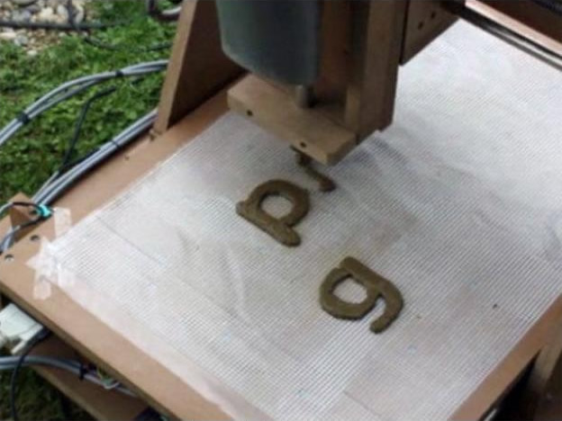 Estudantes imprimem grama com impressora 3D