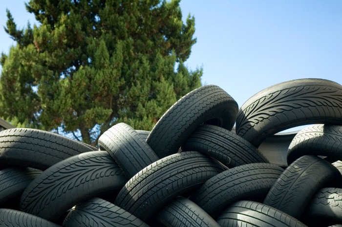 Conheça o destino do pneu velho de seu carro